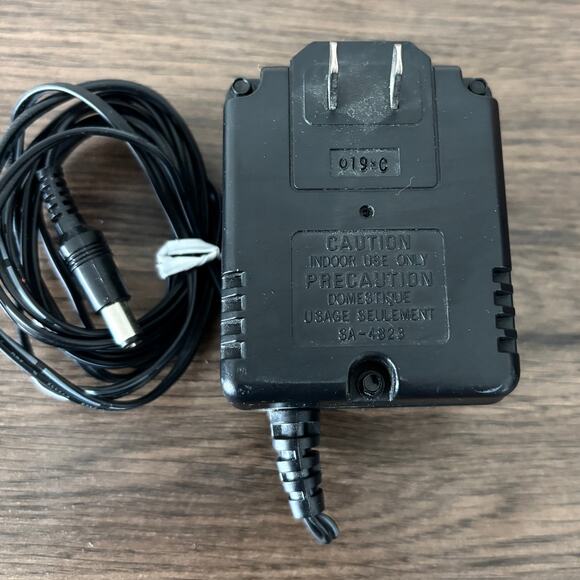 AC Adapter A40910 Class 2 Transformer 120V 1000mA - Picture 2 of 2